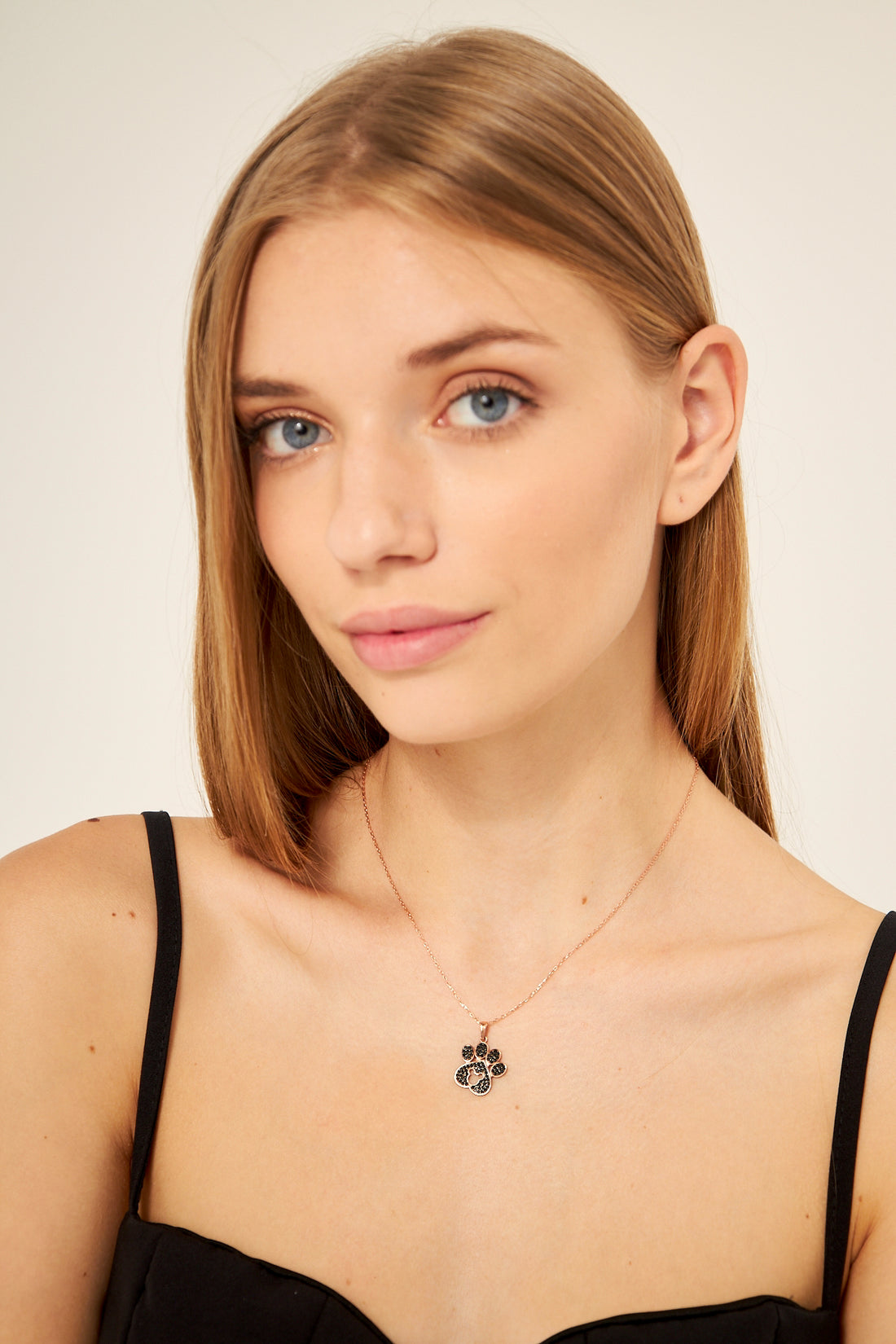 Black Mickey Mouse Pati Kolye