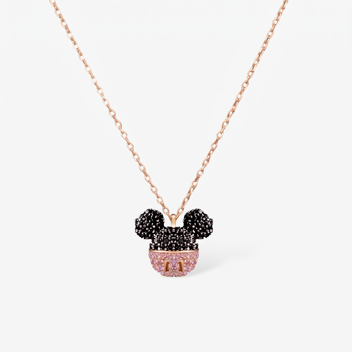 Helsinki Mickey Mouse kolye ucu yakın çekim: siyah zirkon taşlı üst gövde ve pembe alt gövde, 14 ayar rose gold kaplama 925 ayar gümüş zincir
